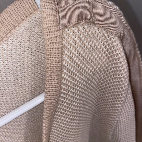 Woman's Khaki/White Zip Up Cardigan - Size XL - Picture 9 of 9